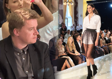 Aneta Vignerová šla přehlídku a Petr Kolečko? Ten se tvářil jako nas*aný a znuděný kakabus