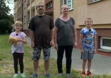 Další špindíra ve Výměně manželek? V domácnosti chybí základní věci, špatná hygiena a 8,5 tisíc za cigarety