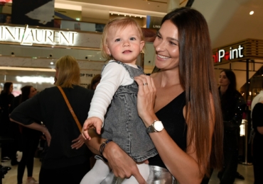 Ze zakázané lásky Nikol Švantnerové vznikla dcera Mia: Chůva jim ale nesmí přes práh