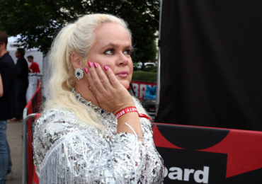 Zoufalá Monika Binias: Charlotte zmizela. Potřebuju znát adresu, abych tam poslala zásahovku